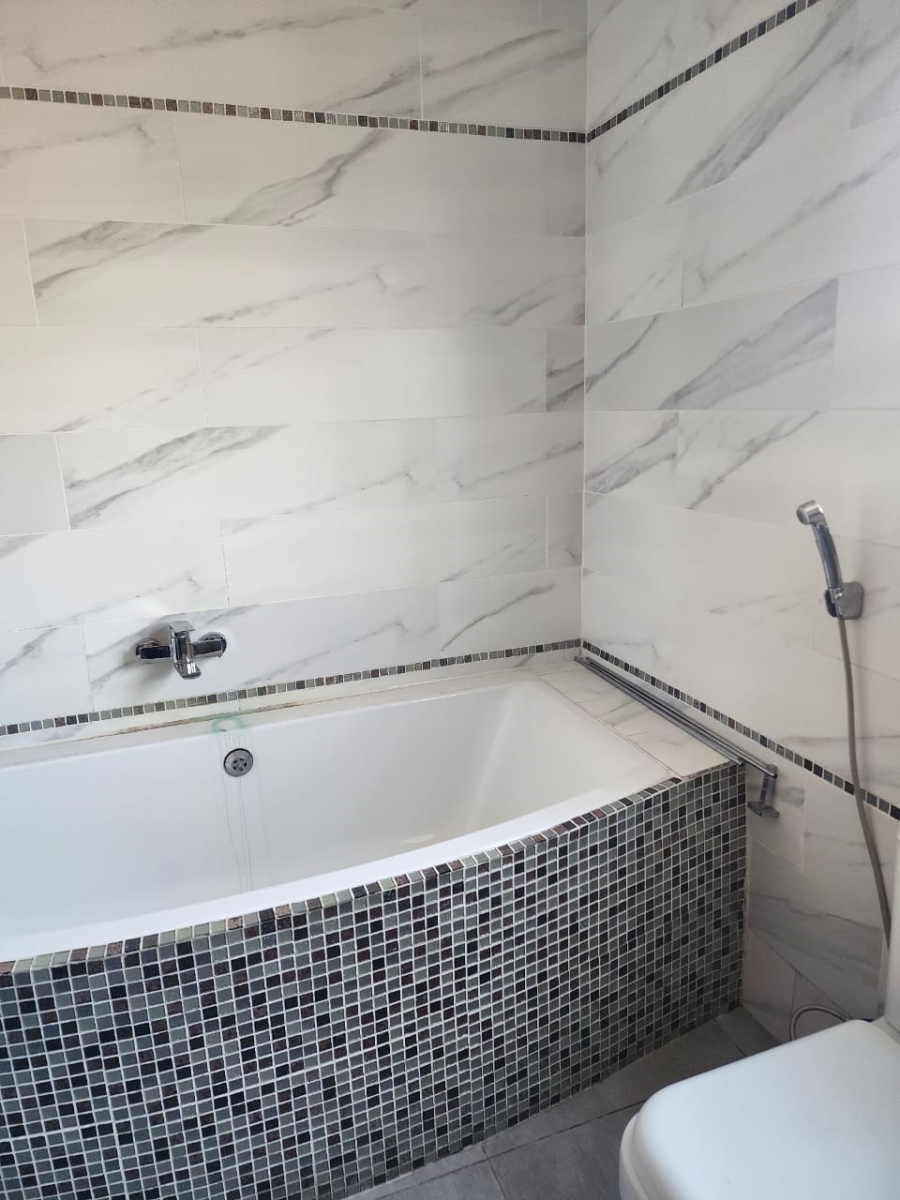 4 Bedroom Property for Sale in Flamwood North West